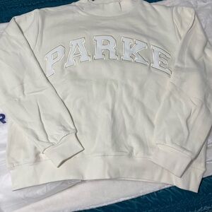 ✨PARKE✨ sweater in EUC